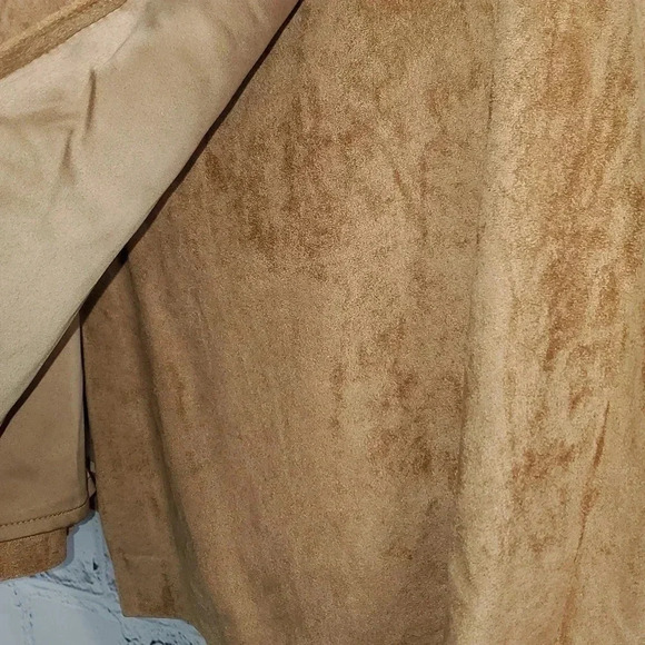 Blank NYC Faux Suede Wrap Mini Skirt NWT - Picture 4 of 8